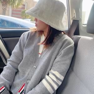 Meet your Posher, Nhu